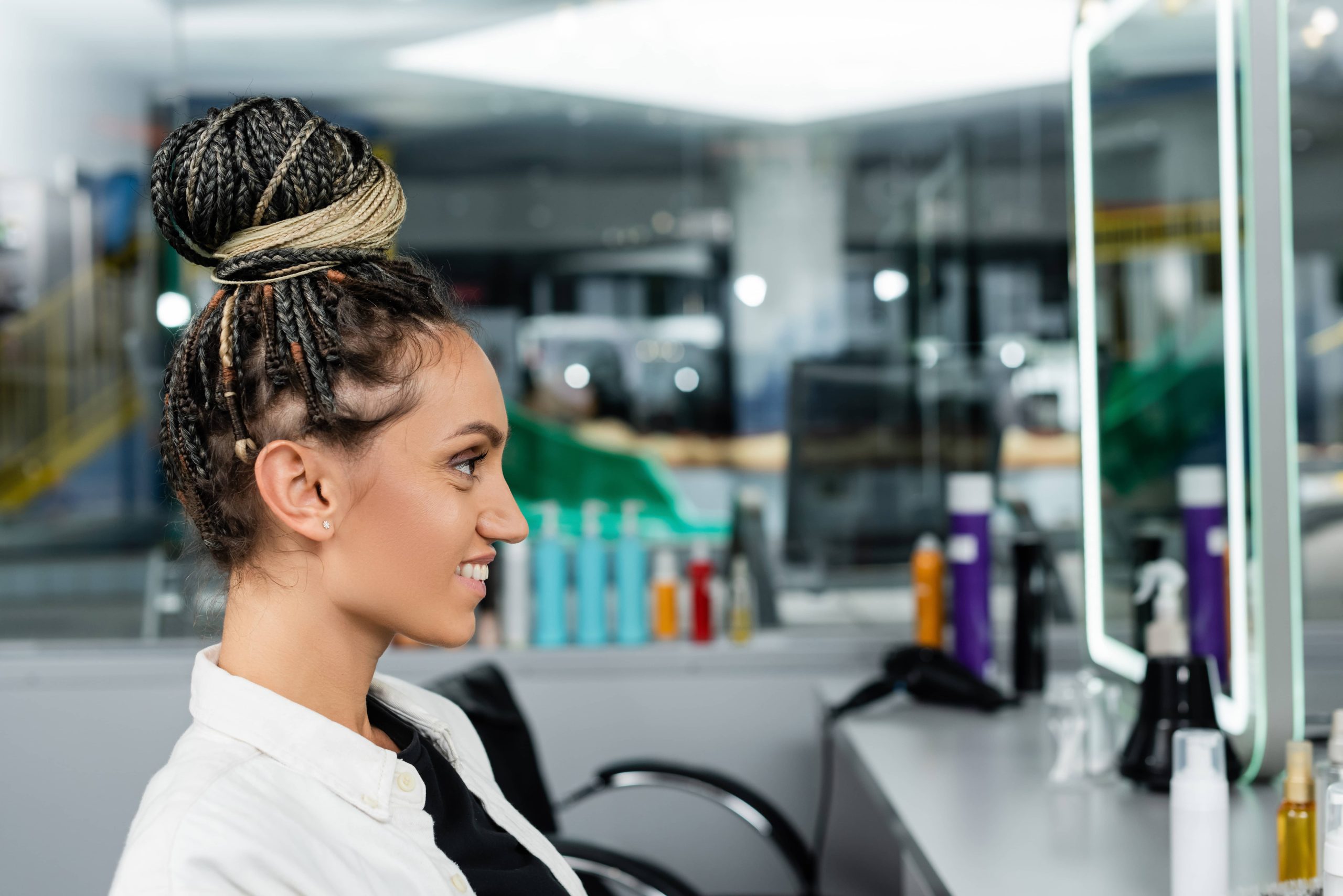 Regular Trims Promote Hair Health: The Secret to Luscious Locks